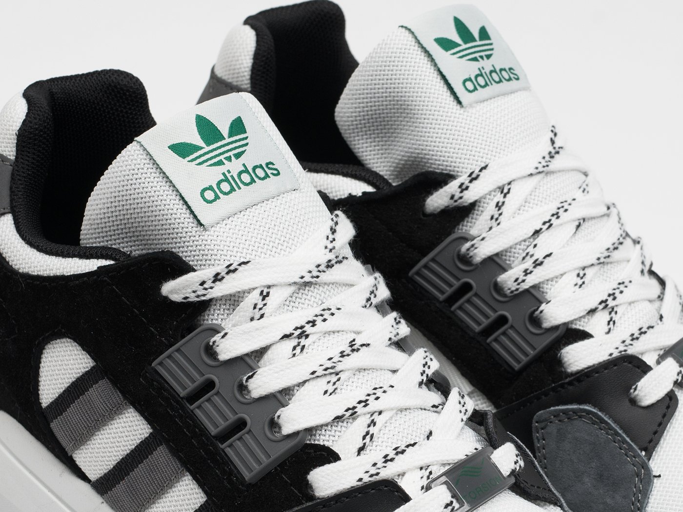 Кроссовки Adidas ZX Torsion