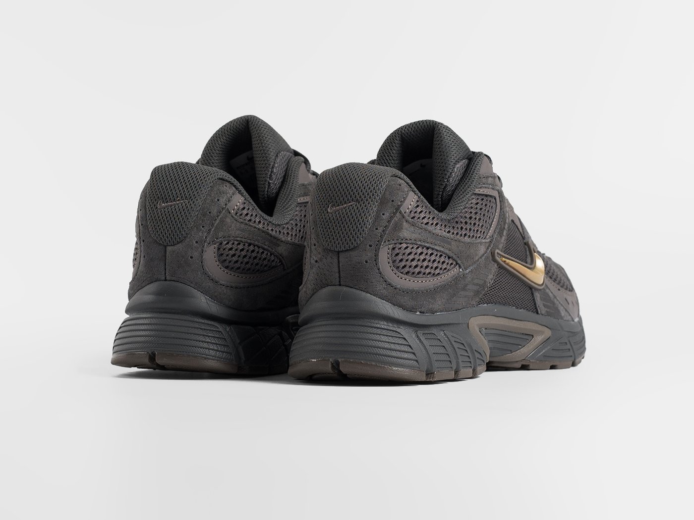 Кроссовки Nike V5 RNR