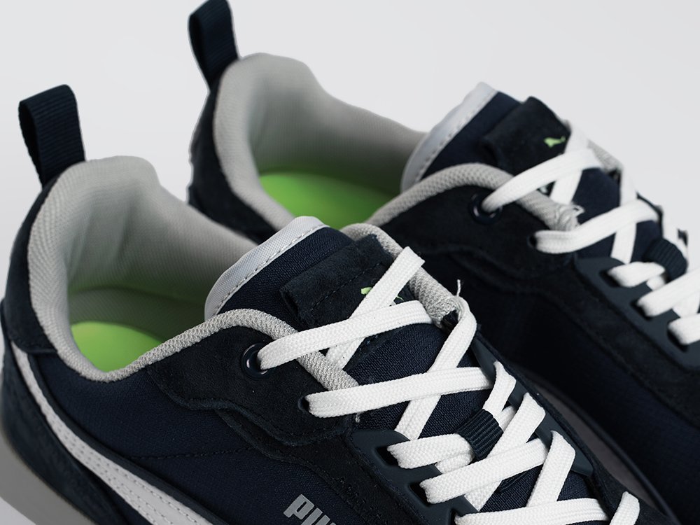 Кроссовки Puma R22