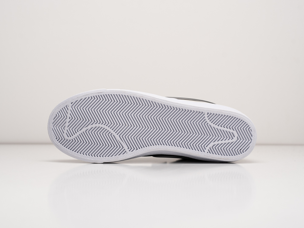 Кроссовки Nike Blazer Mid 77