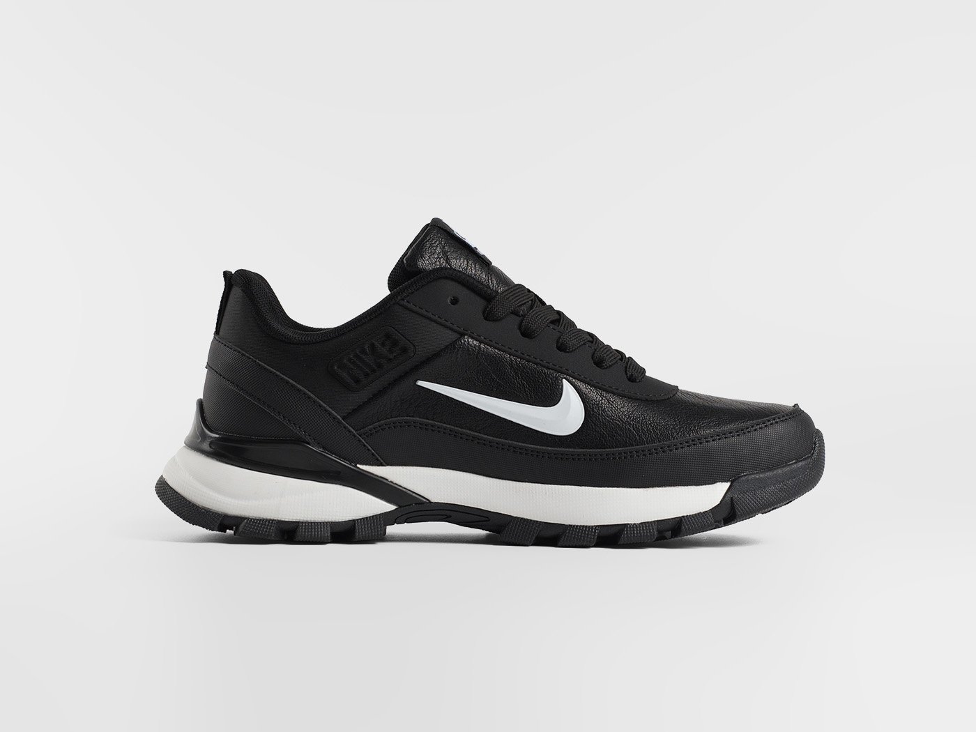 Кроссовки Nike Rivah Low
