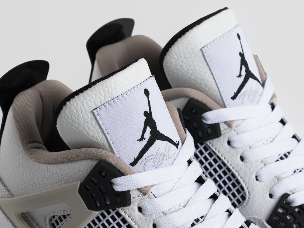 Кроссовки Nike Air Jordan 4 Retro