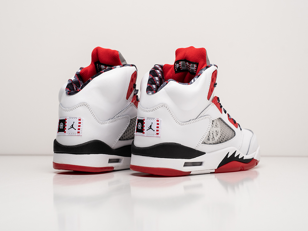 Кроссовки Nike Air Jordan 5