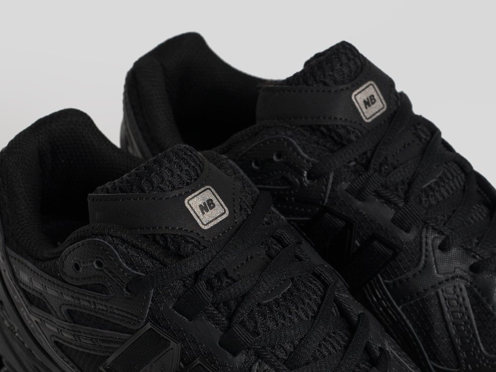 Кроссовки New Balance 1906U
