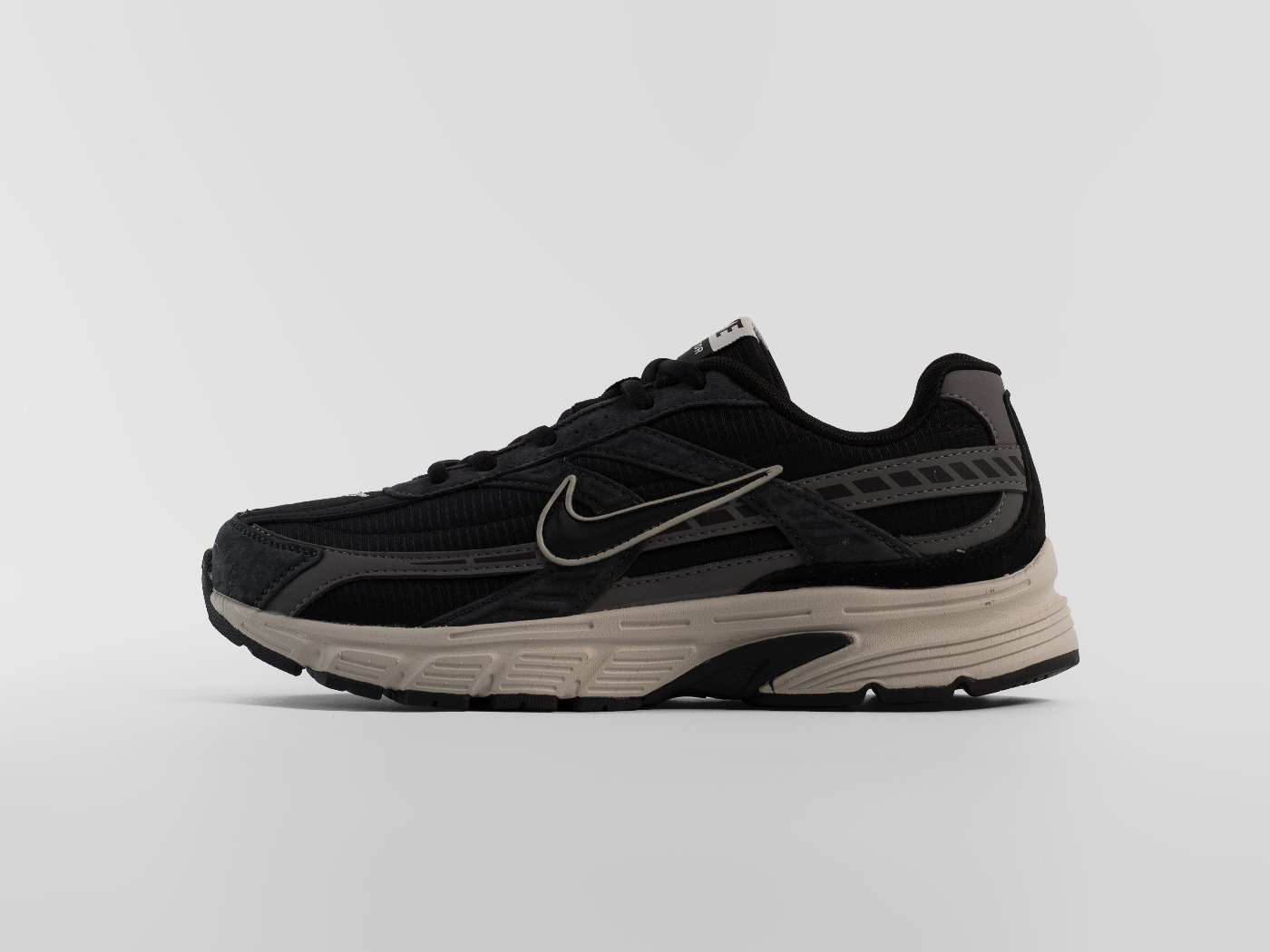 Кроссовки Nike Initiator