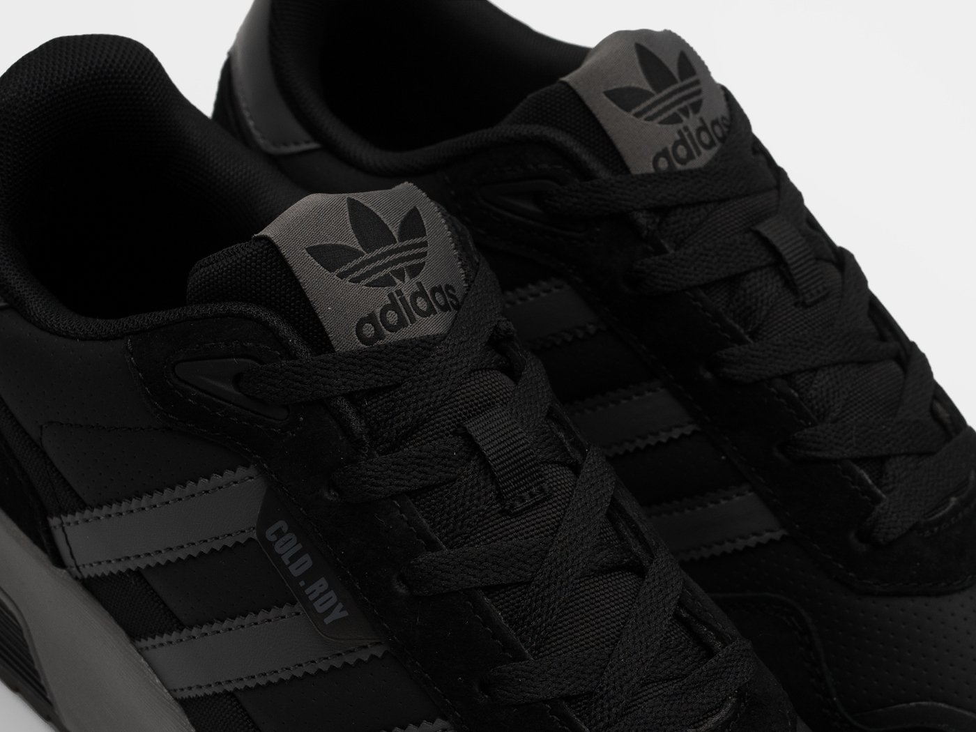 Кроссовки Adidas Retropy F2