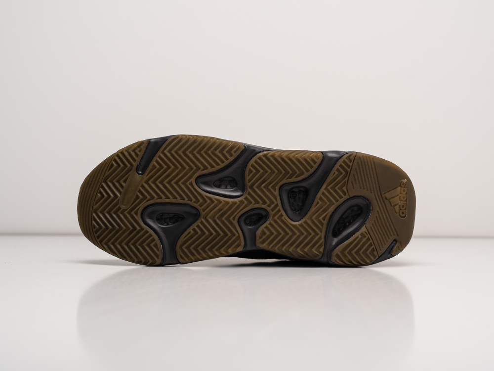 Кроссовки Adidas Yeezy Boost 700