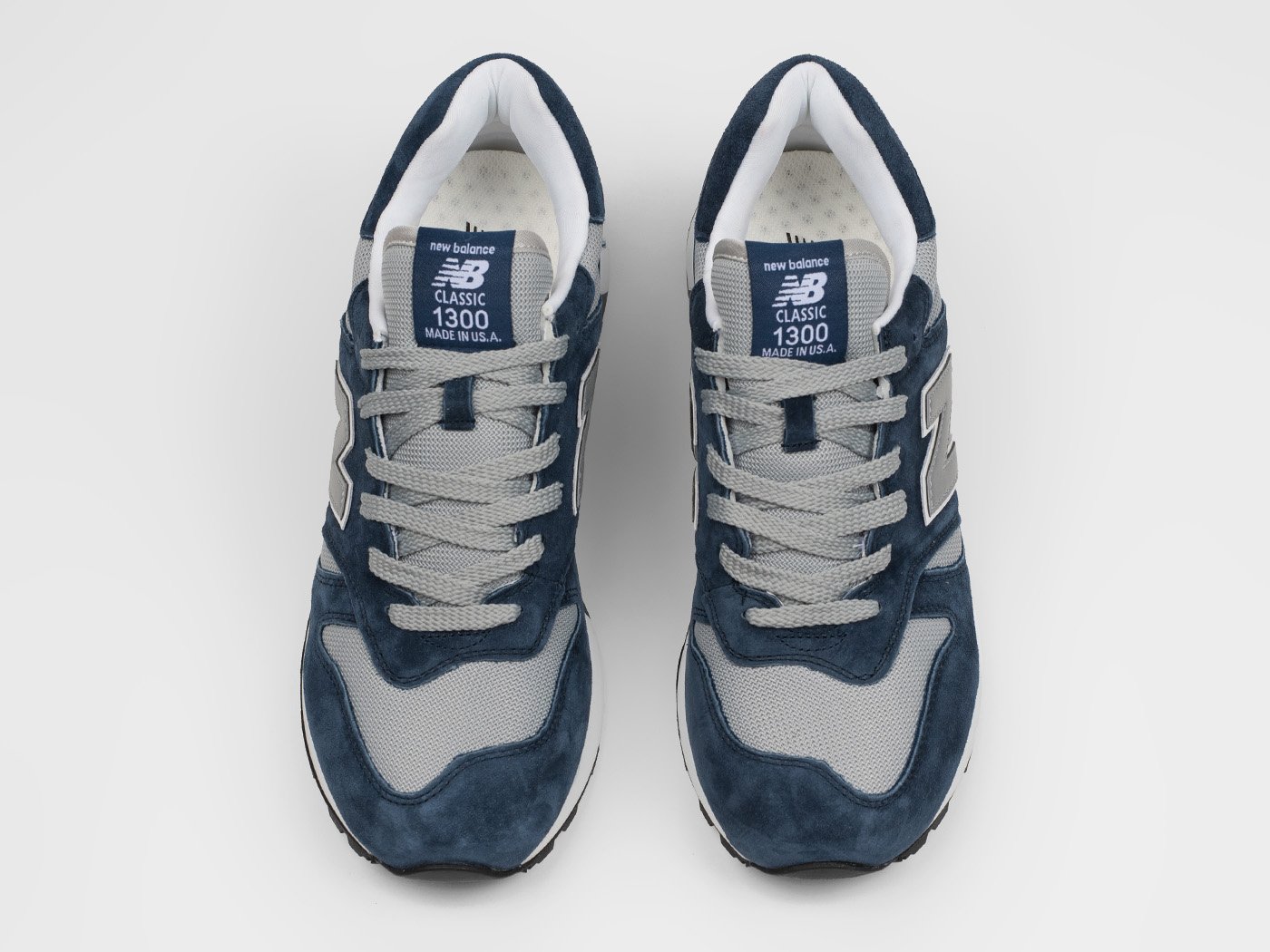 Кроссовки New Balance 1300