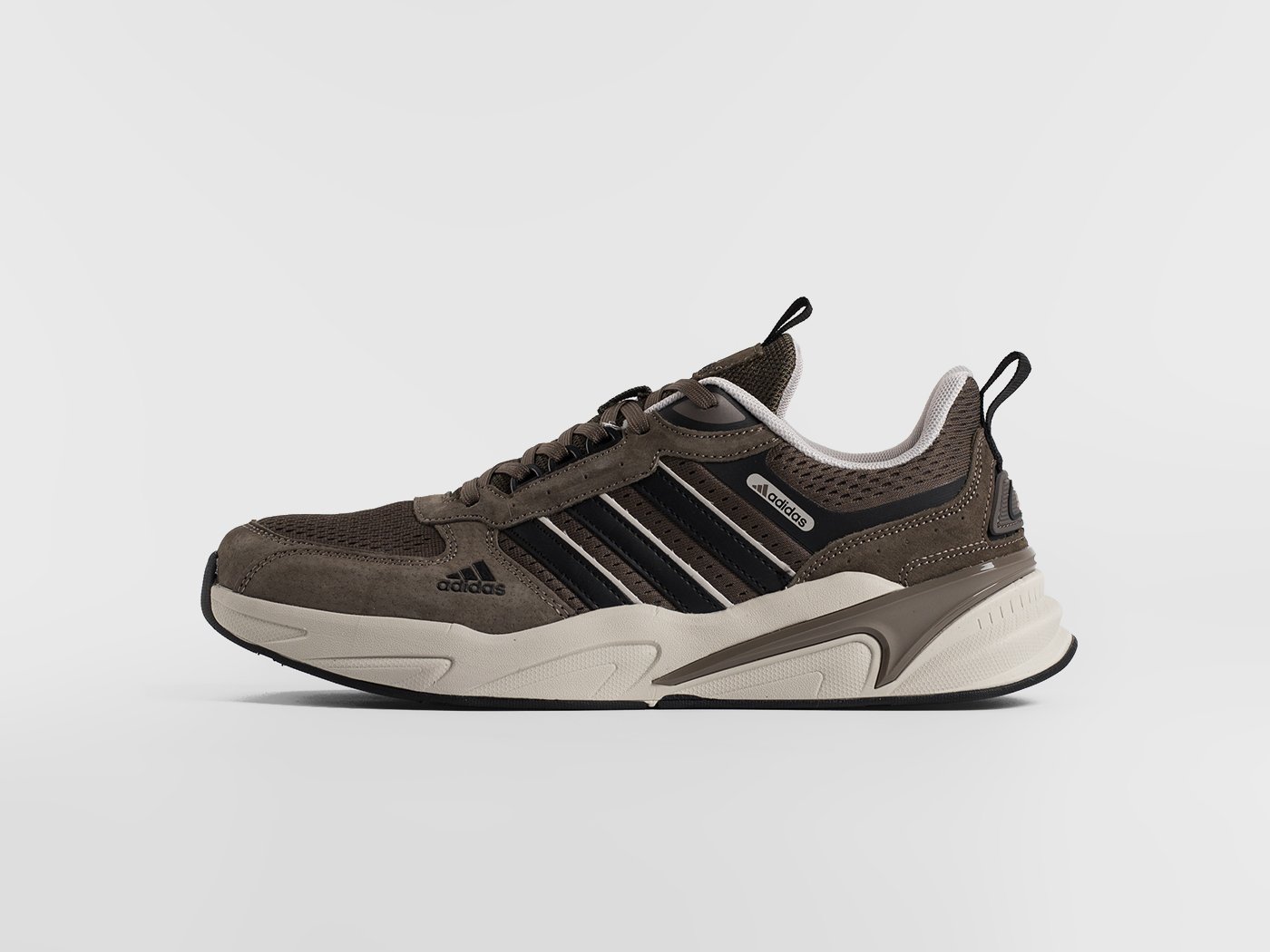 Кроссовки Adidas
