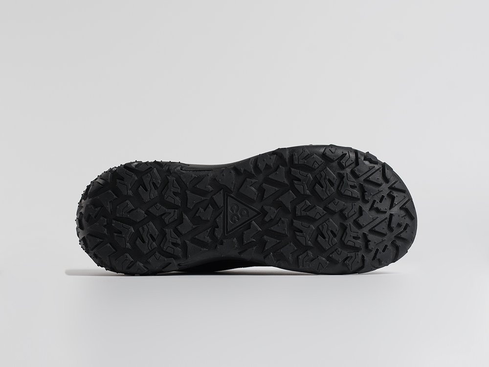 Зимние кроссовки Nike ACG Mountain Fly 2 Low Зимние кроссовки Nike ACG Mountain Fly 2 Low