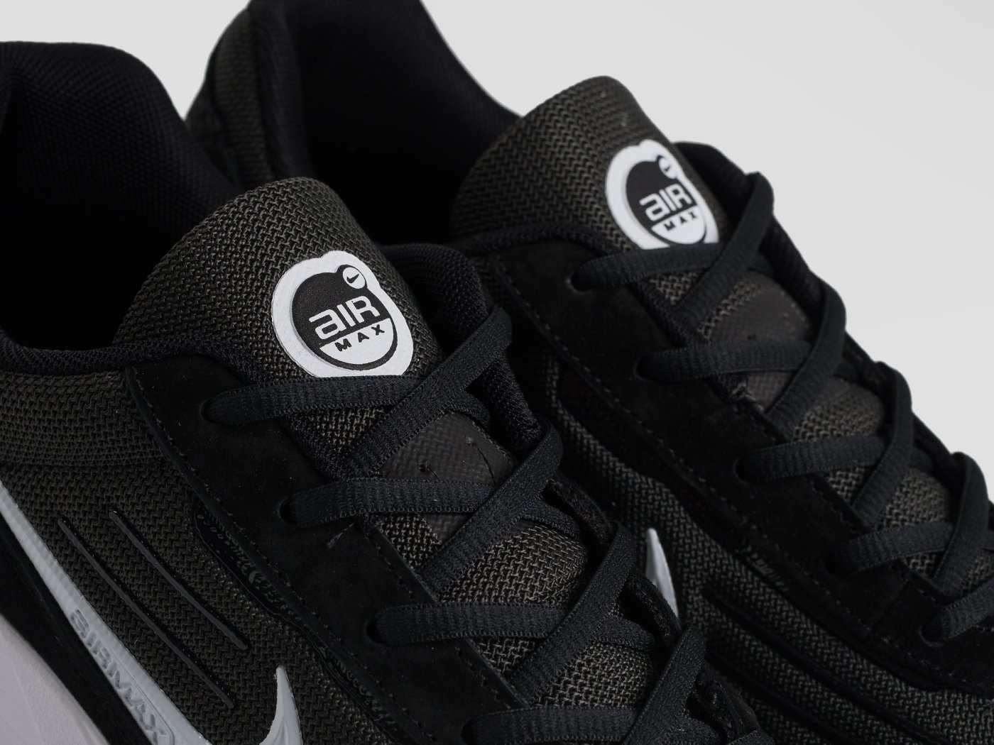 Кроссовки Nike Air Max Verse
