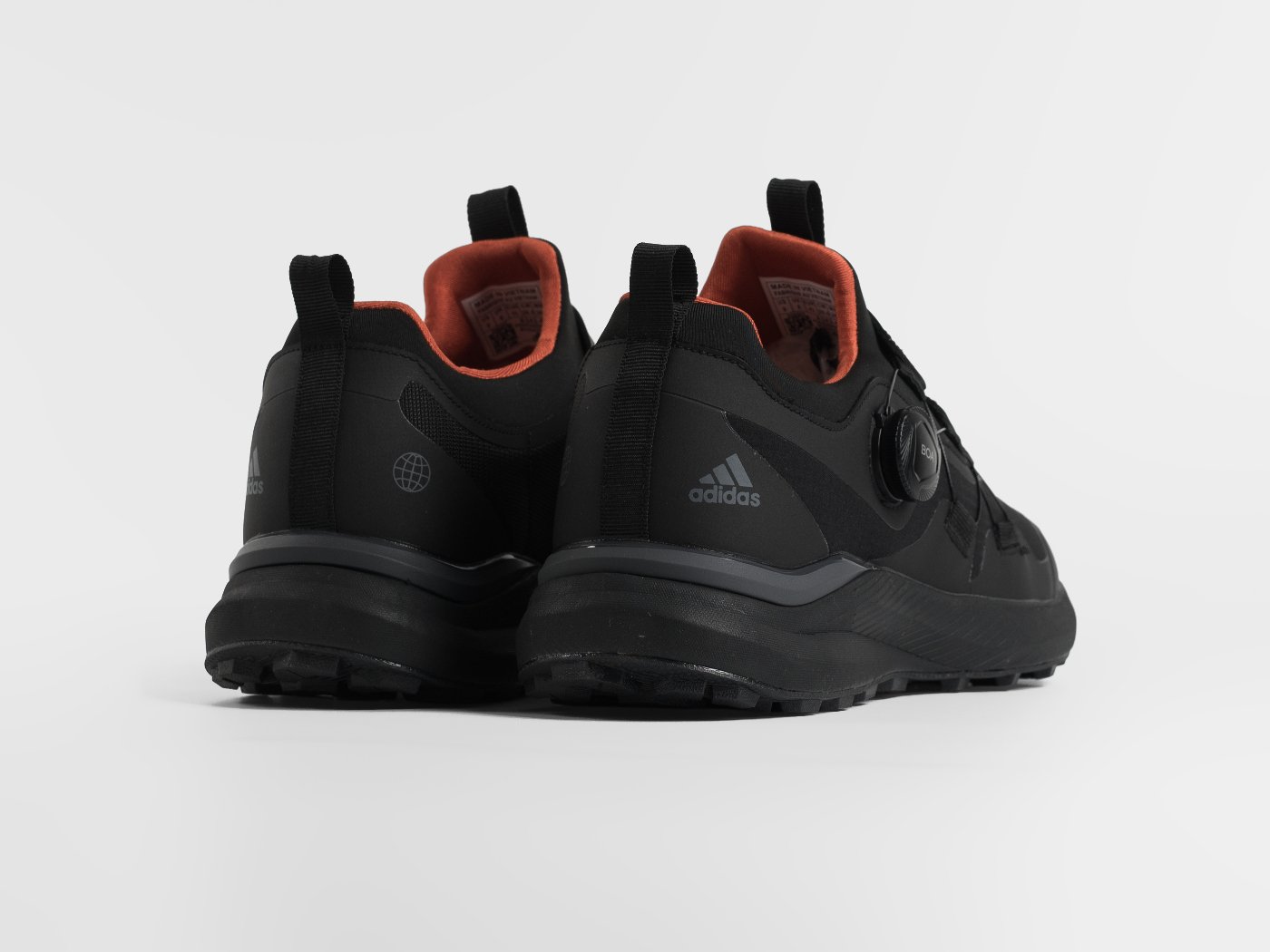 Кроссовки Adidas