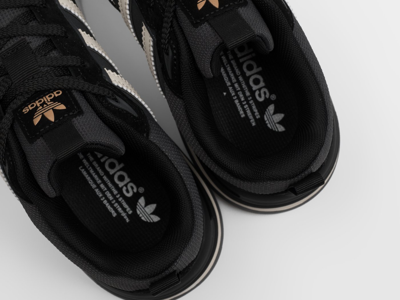 Кроссовки Adidas Retropy F2