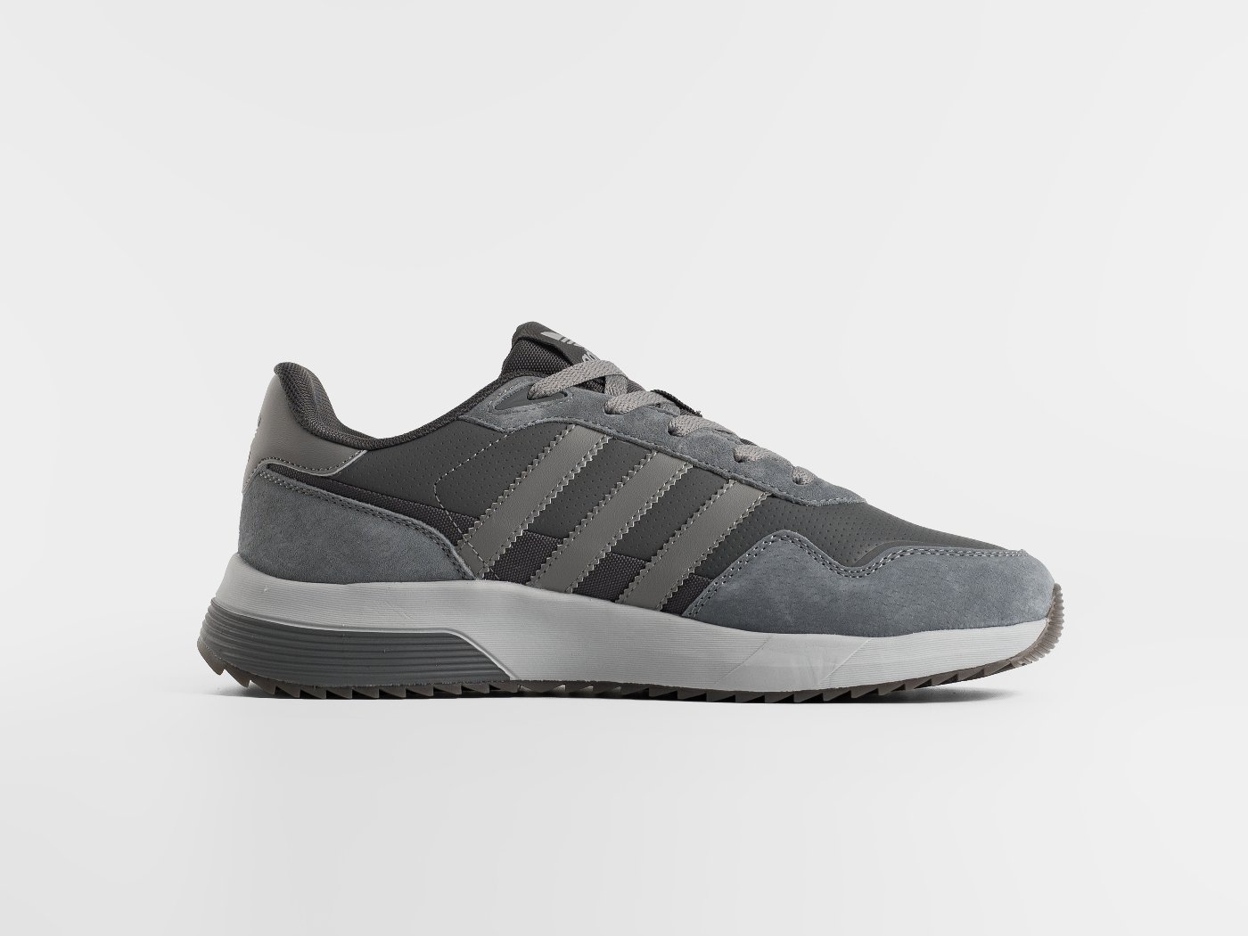 Кроссовки Adidas Retropy F2