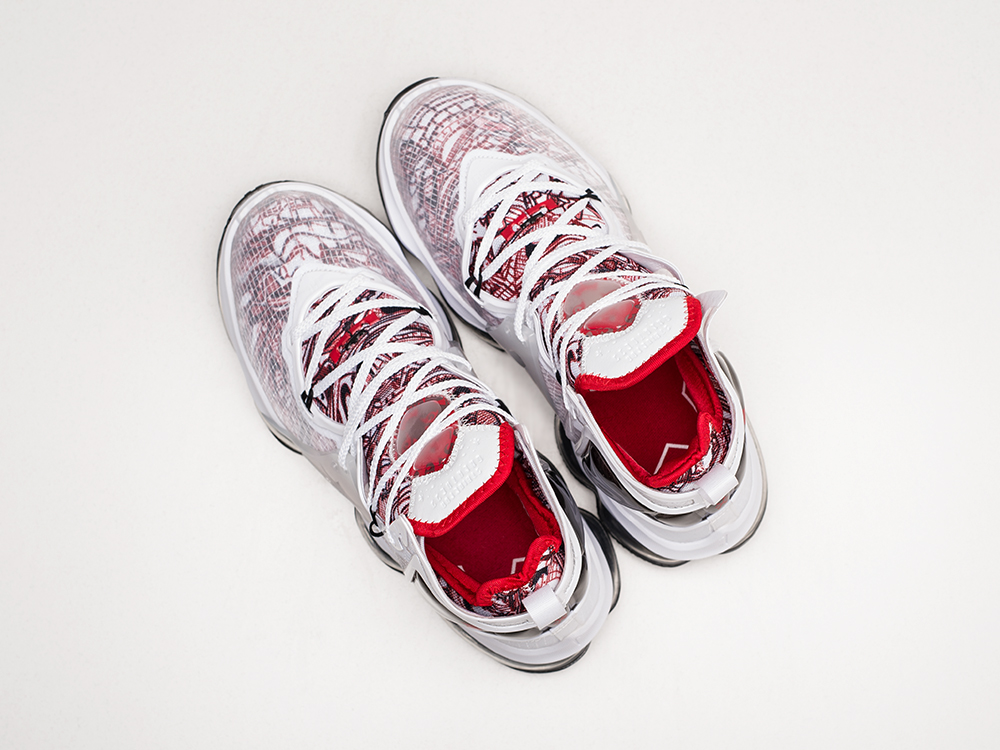 Кроссовки Nike Lebron XIX