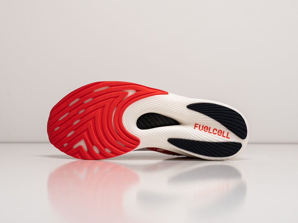 Кроссовки New Balance FuelCell RC Elite v2