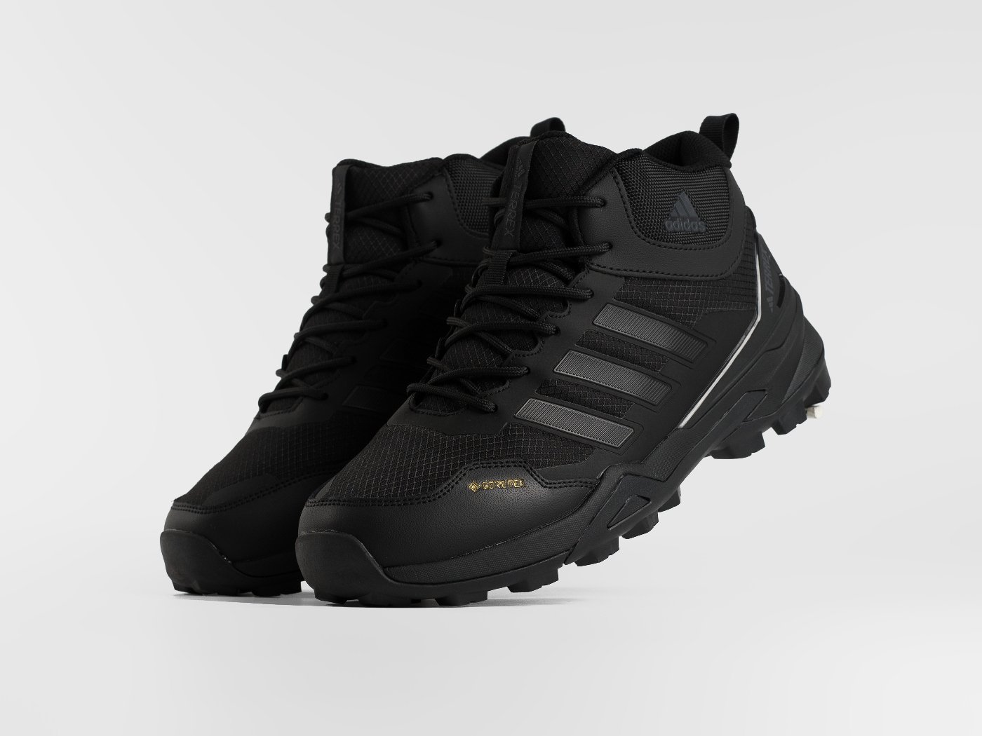 Зимние Кроссовки Adidas Terrex AX4 Mid