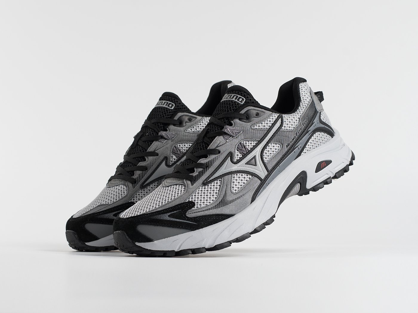 Кроссовки Mizuno FIYI TL V2