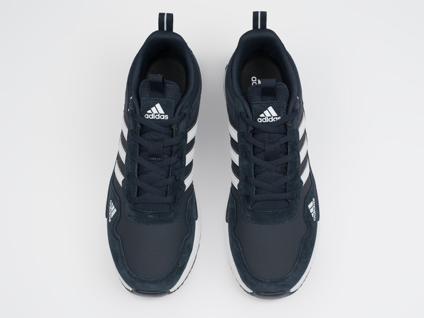 Кроссовки Adidas