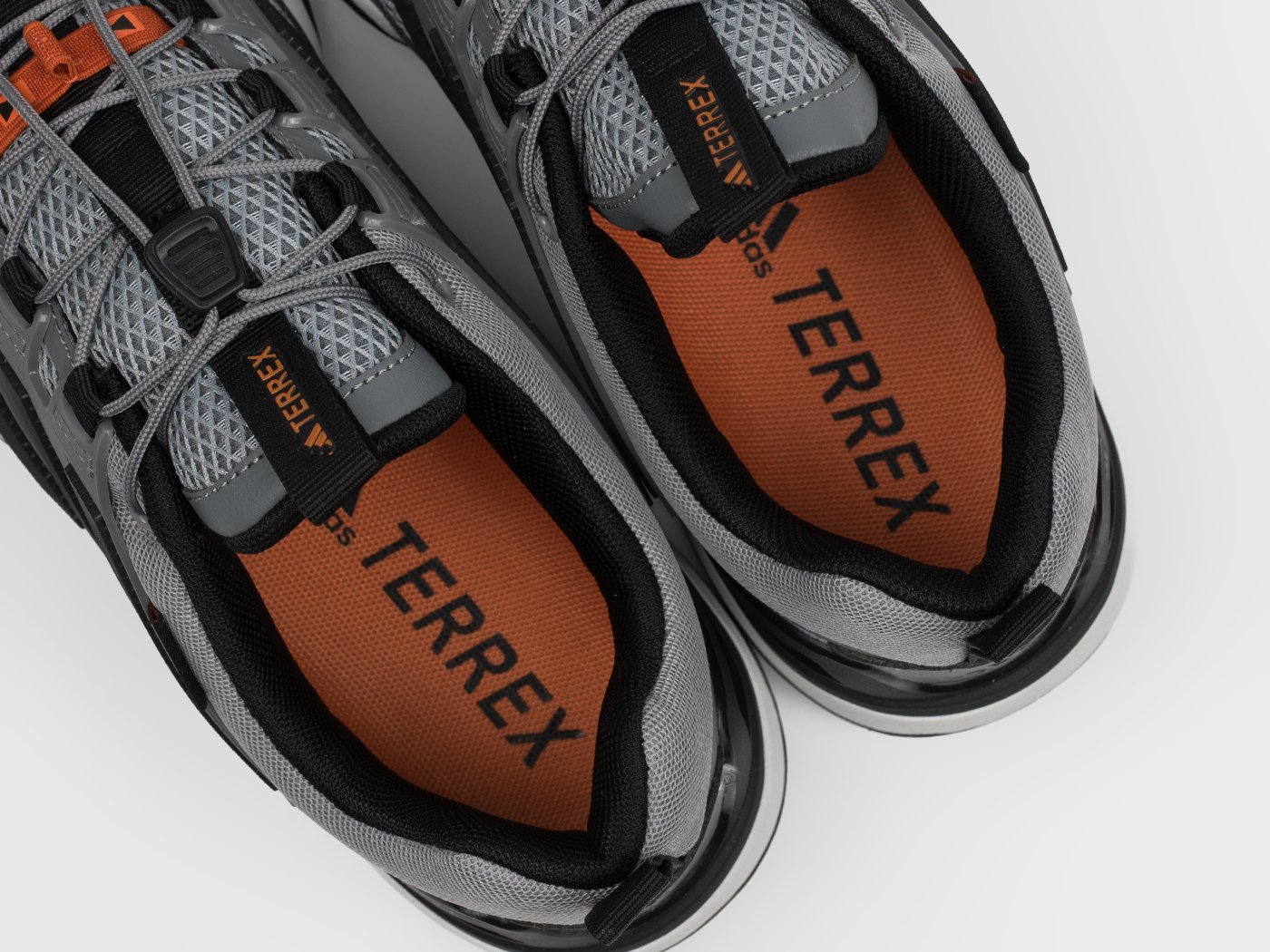 Кроссовки Adidas Terrex Skychaser