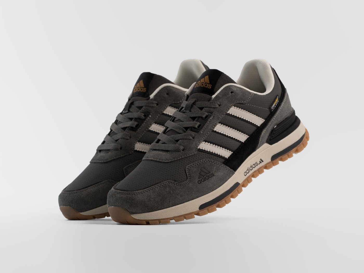 Кроссовки Adidas