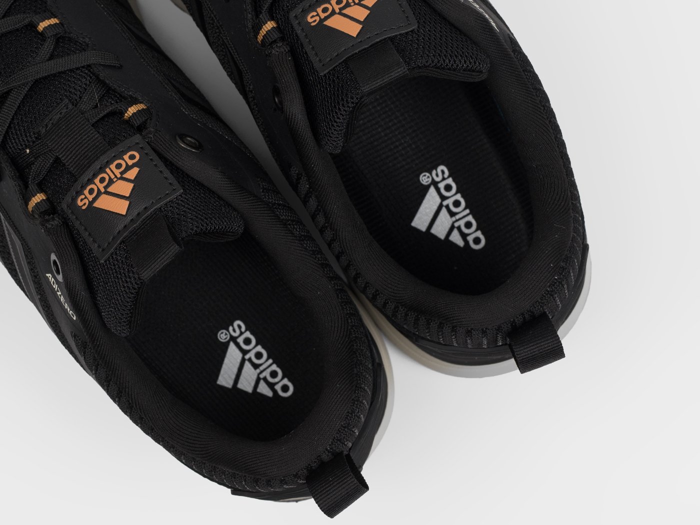 Кроссовки Adidas