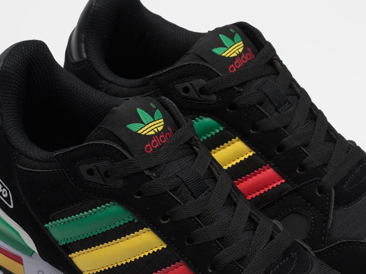 Кроссовки Adidas ZX 750
