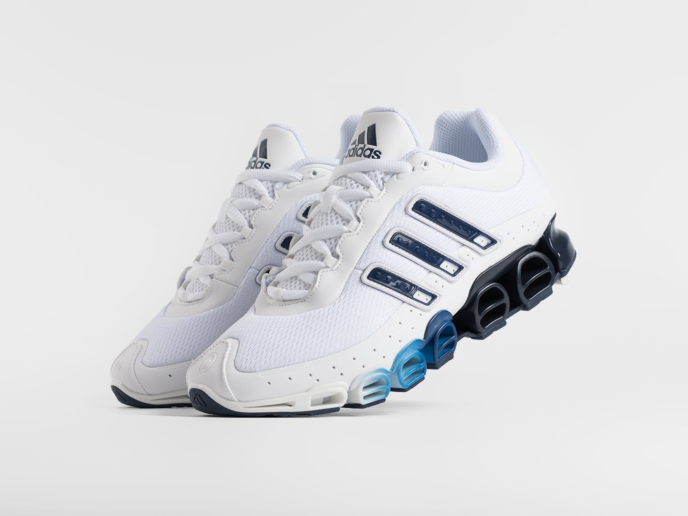 Кроссовки Adidas Megaride Pro