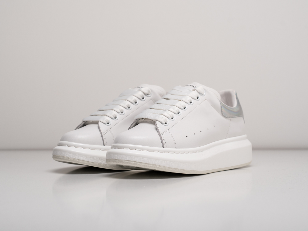 Кроссовки Alexander McQueen Lace-Up Sneaker