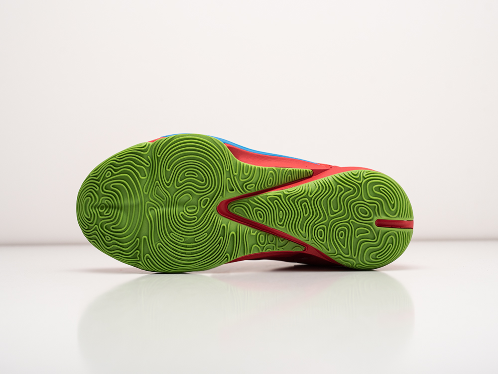 Кроссовки UNO x Nike Zoom Freak 3