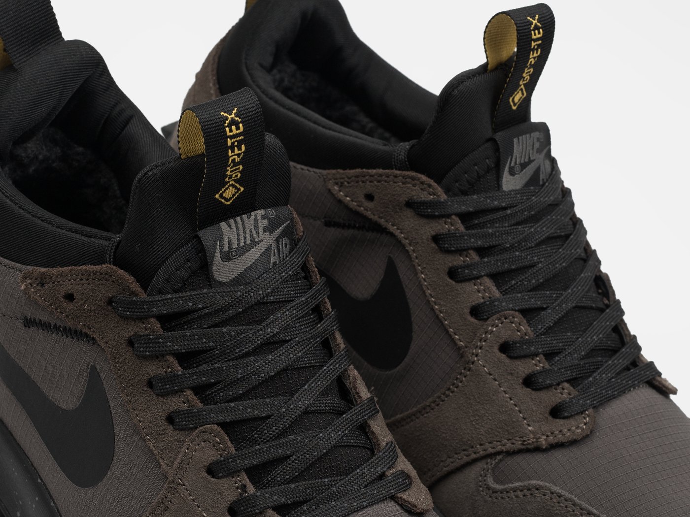 Зимние Кроссовки Nike Air Jordan 1 Low Element