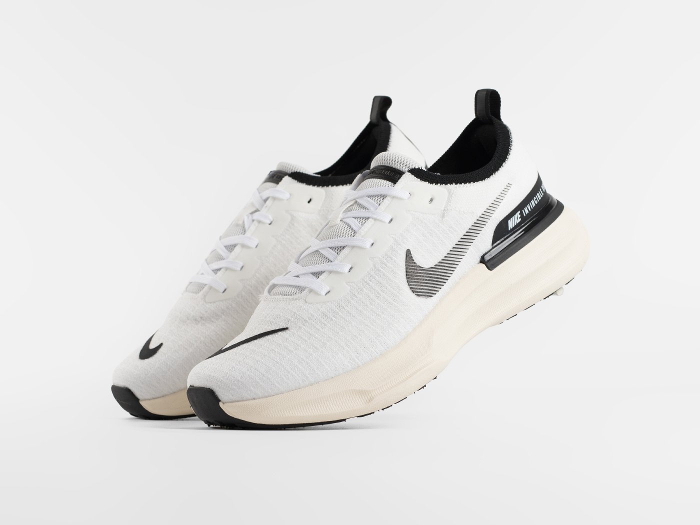 Кроссовки Nike ZoomX Invincible Run Flyknit 3