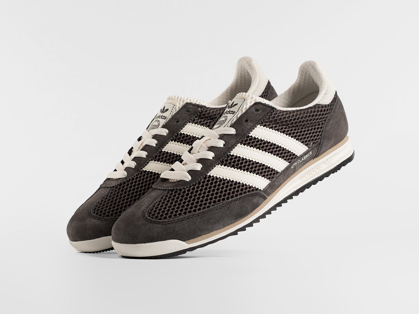 Кроссовки Wales Bonner X Adidas SL 76