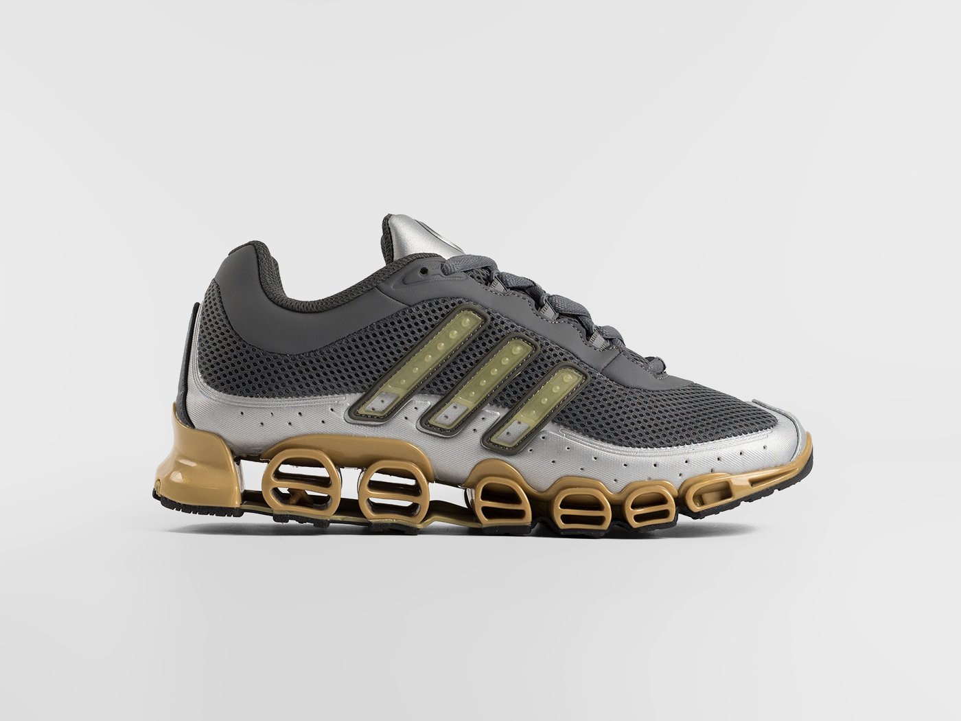 Кроссовки Adidas Megaride Pro