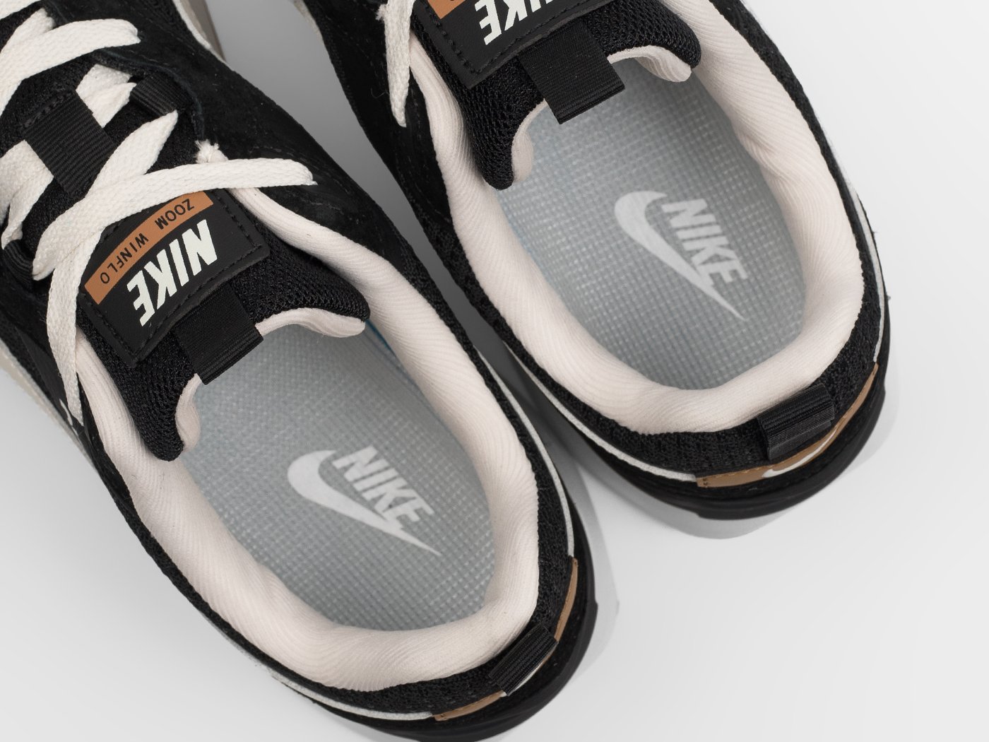 Кроссовки Nike