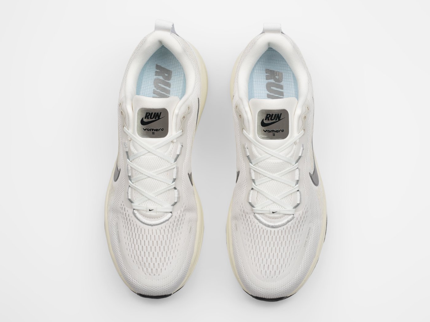 Кроссовки Nike Vomero 18