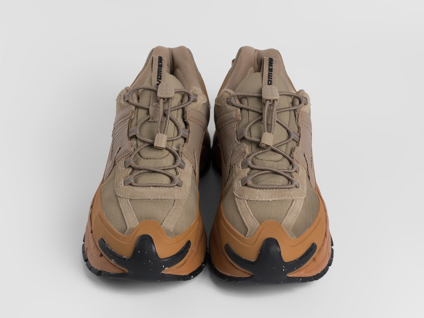 Кроссовки Nike Zoom Vomero 5 Roam