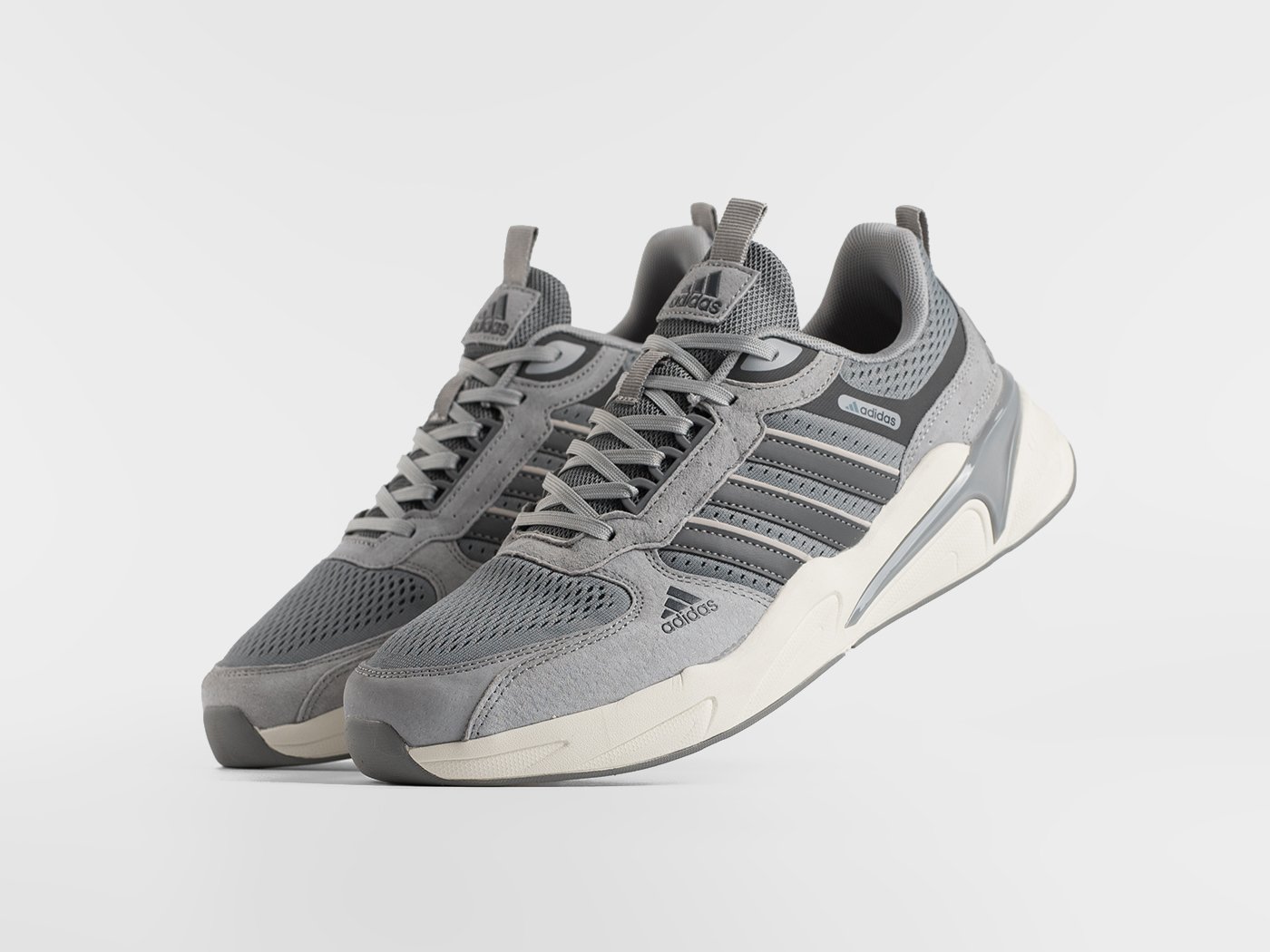 Кроссовки Adidas