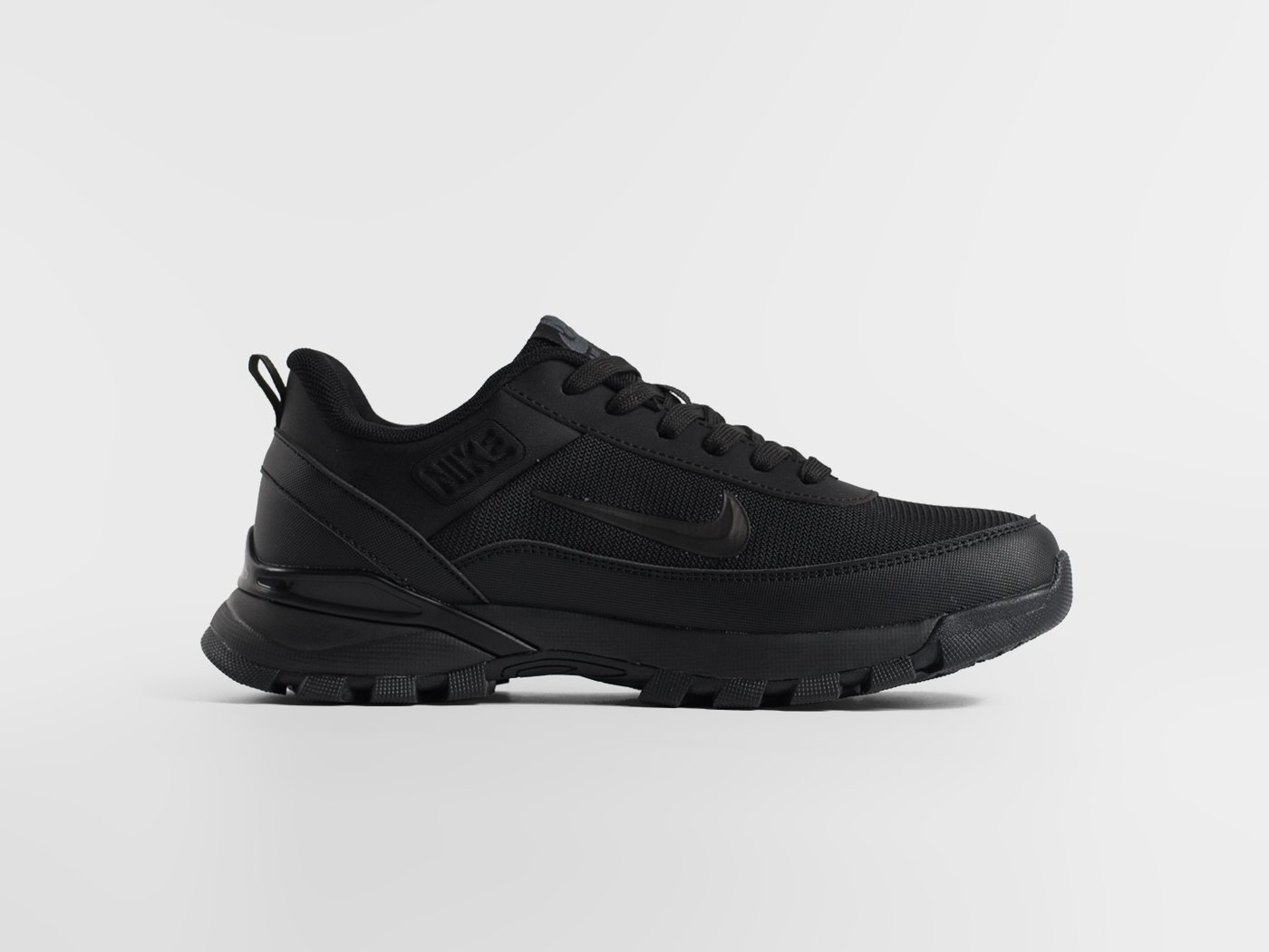 Кроссовки Nike Rivah Low