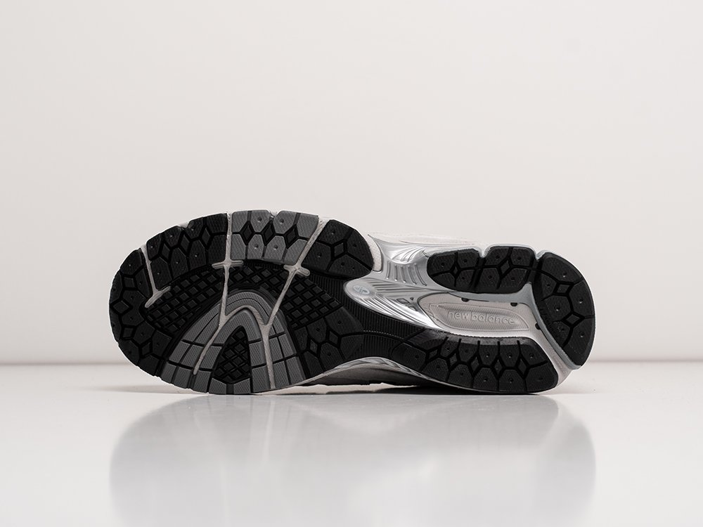 Кроссовки New Balance 2002R