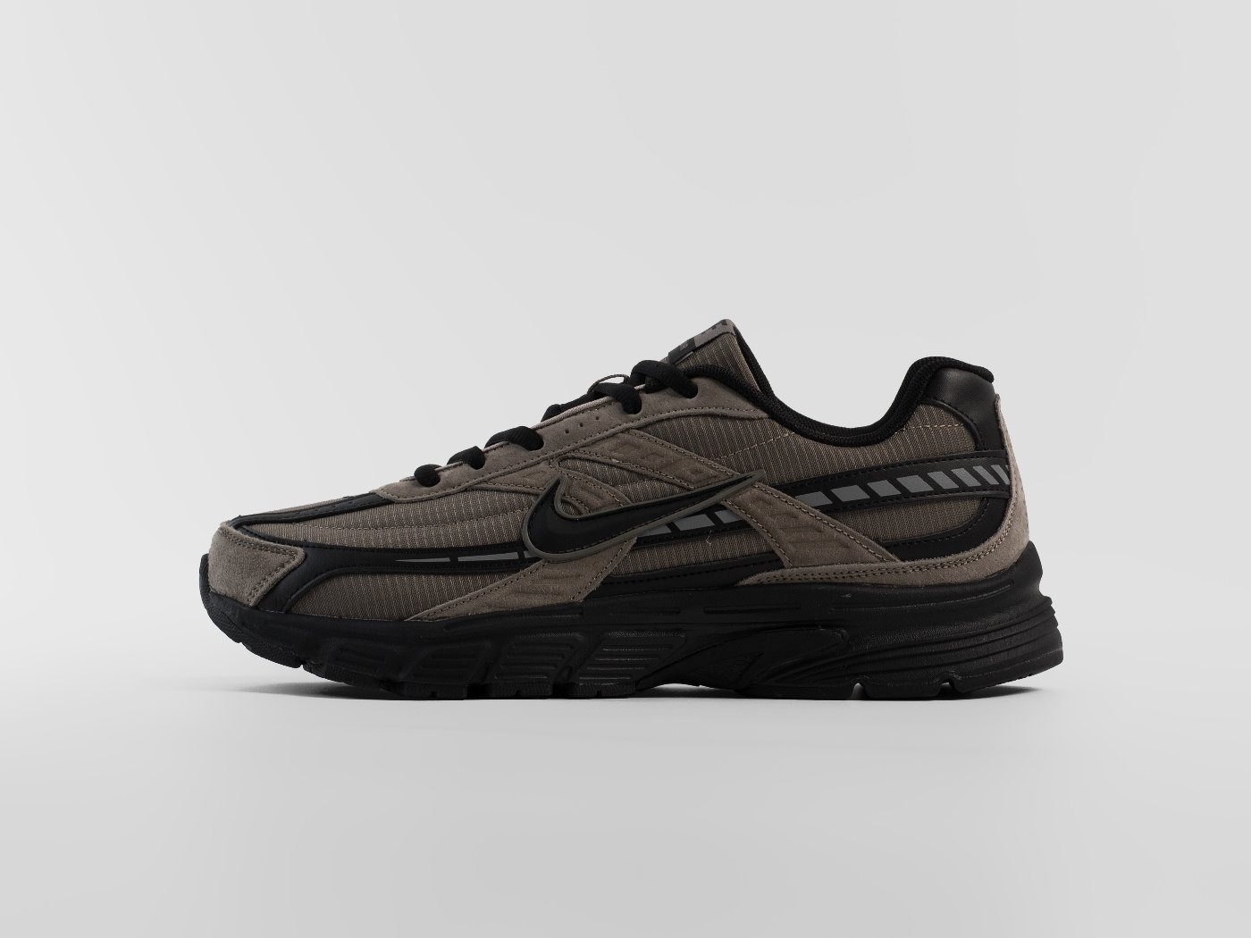 Кроссовки Nike Initiator