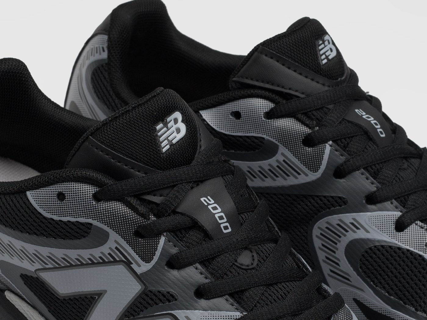 Кроссовки New Balance ABZORB 2000