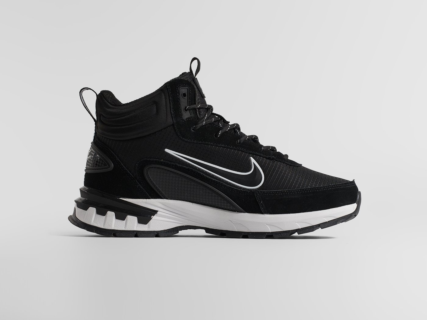 Зимние кроссовки Nike Rivah Mid