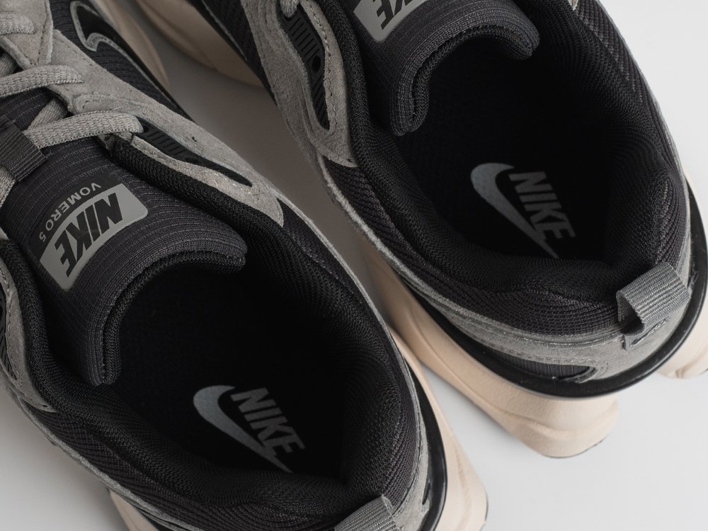 Кроссовки Nike