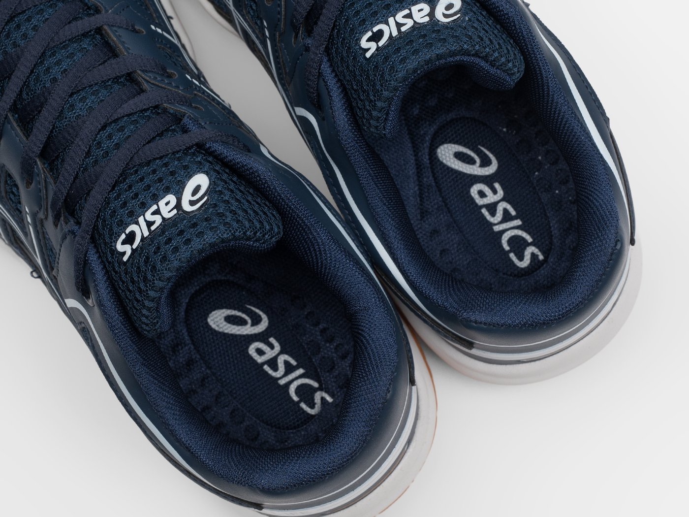Кроссовки Asics Gel-Rocket 10