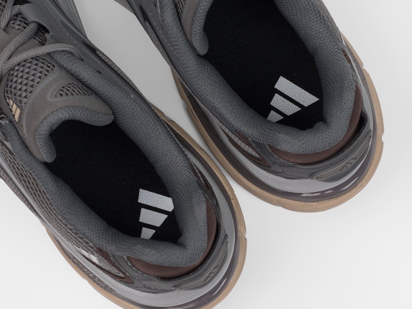 Кроссовки Adidas FORMOTION ONE