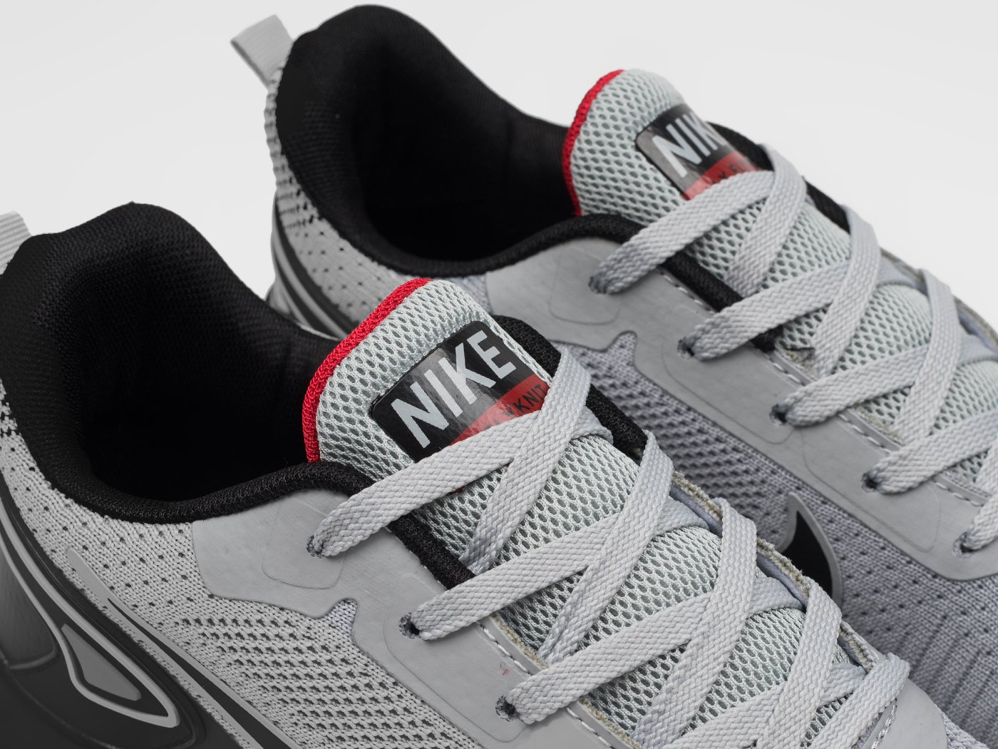 Кроссовки Nike