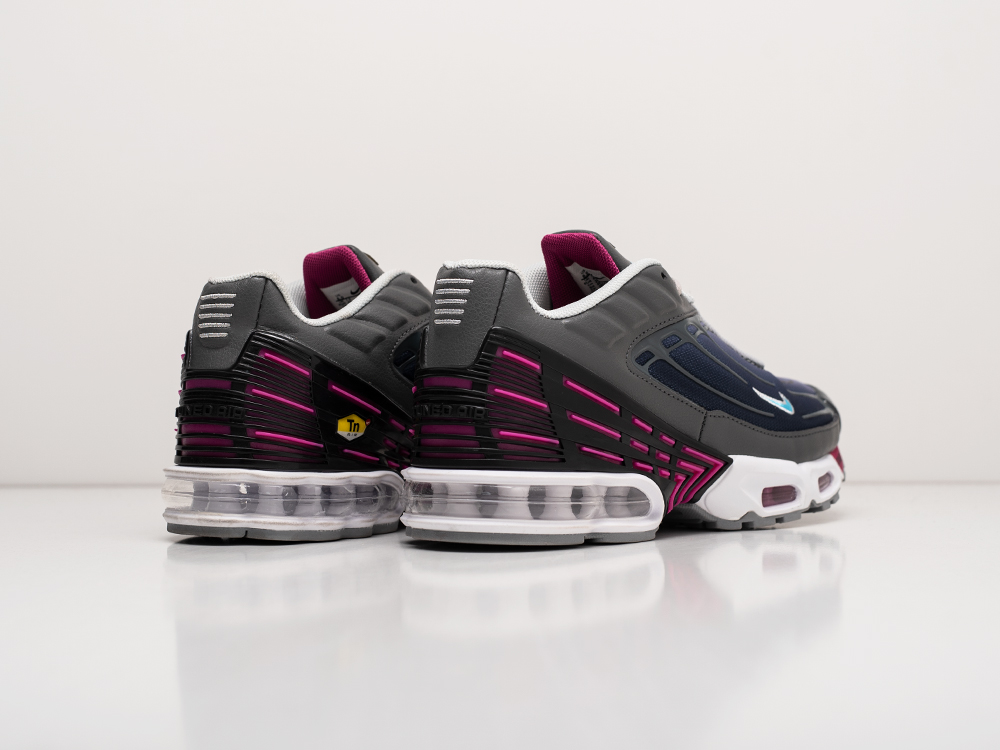 Кроссовки Nike Air Max Plus 3