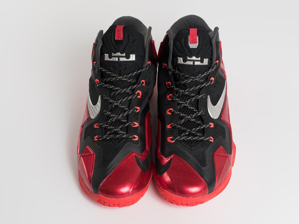Кроссовки Nike Lebron 11