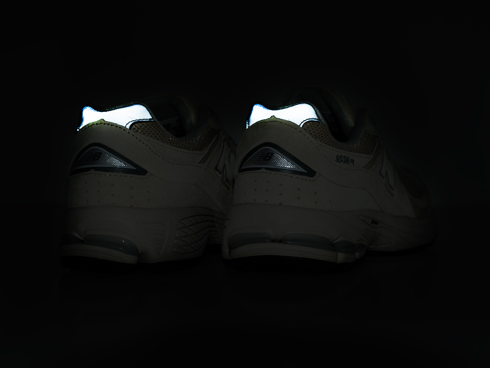 Кроссовки New Balance 2002R